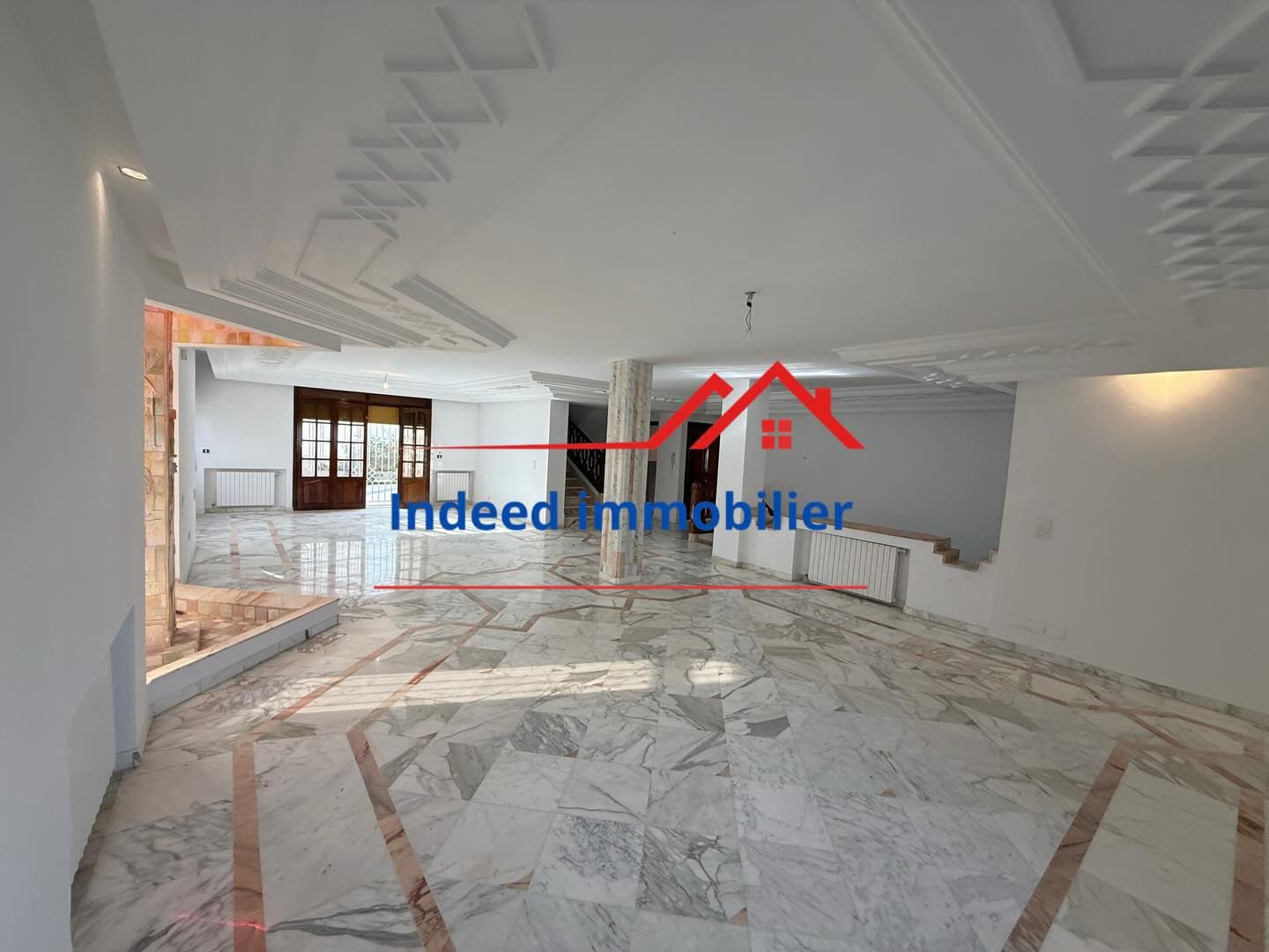 À VENDRE – VILLA DE PRESTIGE R+2
